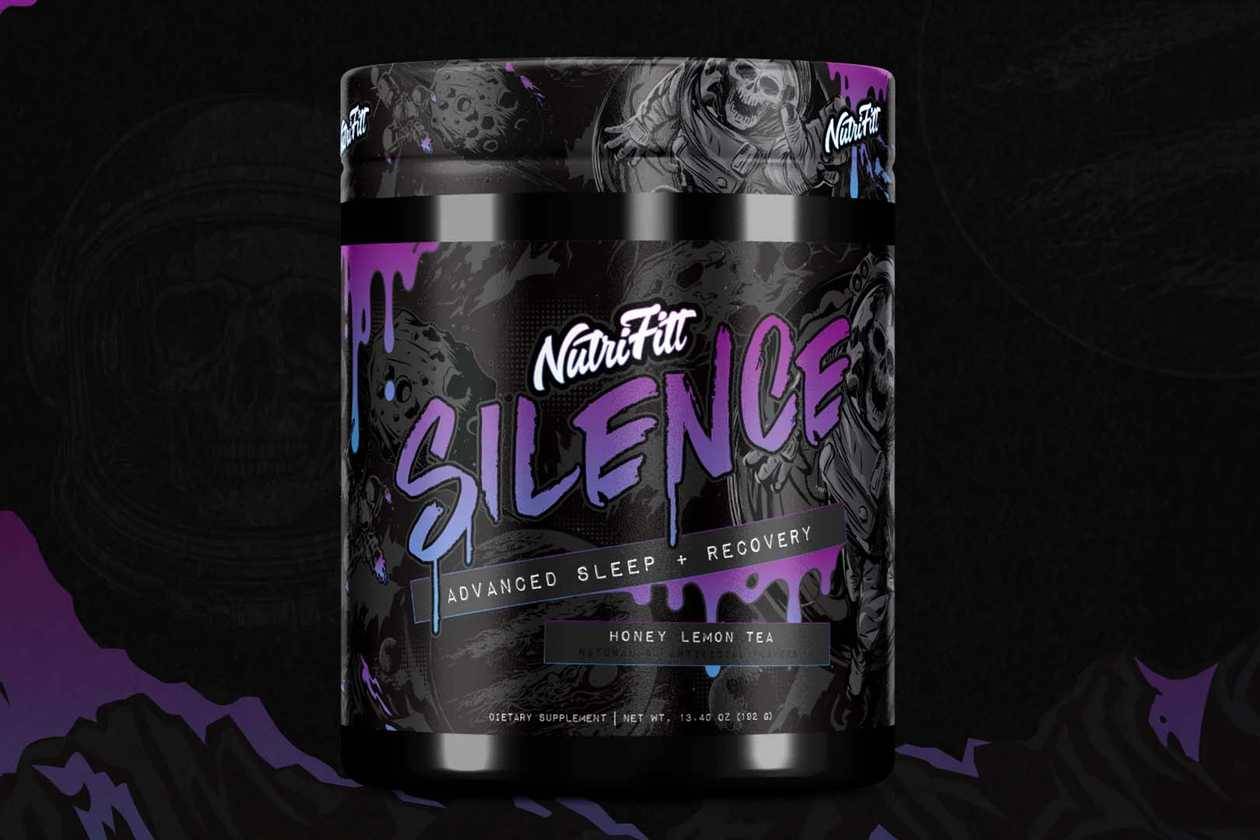 Nutrifitt Silence Honey Lemon Tea supplement for advanced sleep and recovery in a black and purple container, ideal for nighttime relaxation.